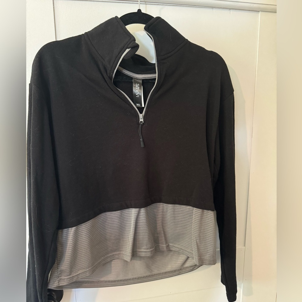 SAVVI Alexa Mesh Pullover